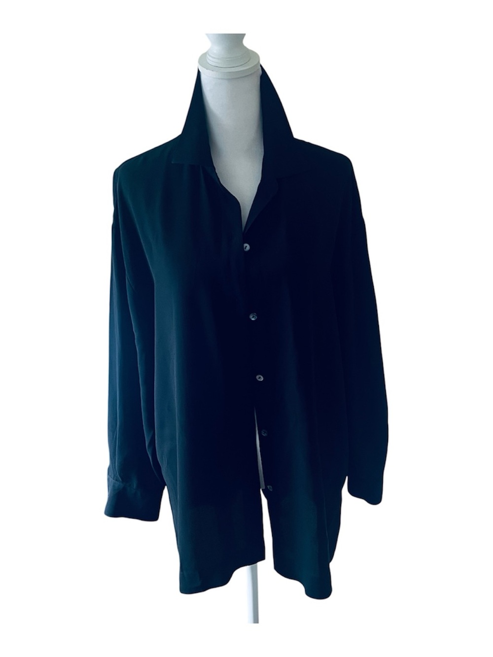 Eileen Fisher 100% Silk Georgette Crepe Classic Collar black S